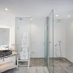 Alley Prime Hotel